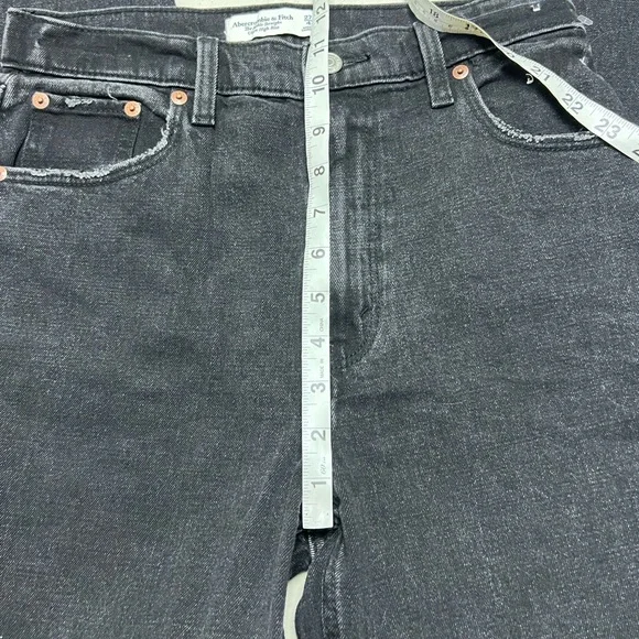 Abercrombie & Fitch Ultra High Rise The Ankle Straight Jeans Size 4L - Picture 9 of 12